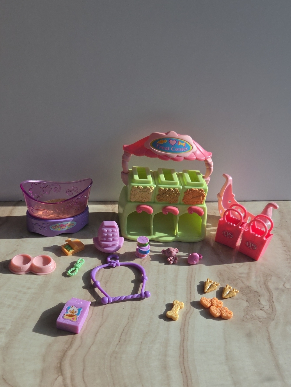 Littlest Pet Shop Biggest Littlest Pet Shop Accessories